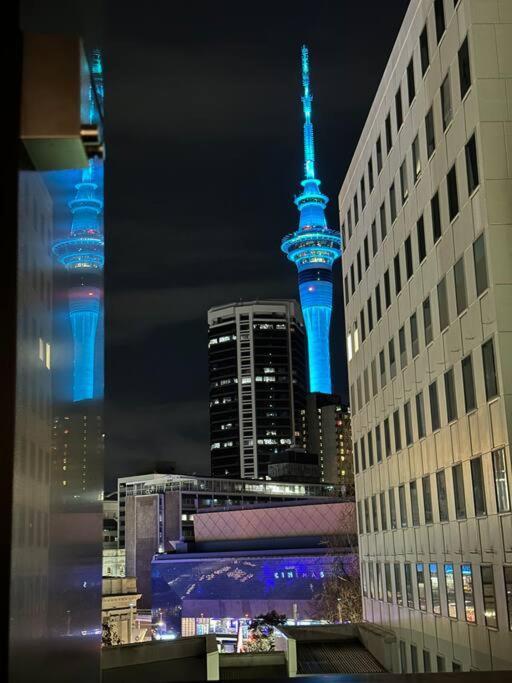 City Apartment With Sky Tower View Auckland Buitenkant foto